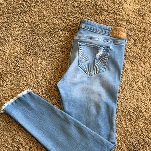 Hollister crop jean